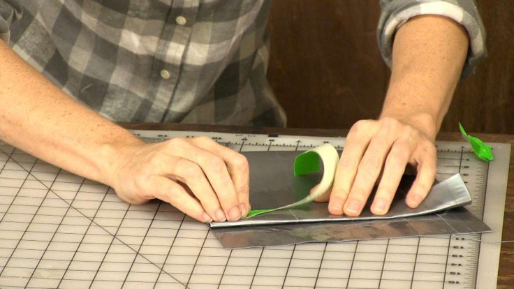 how-to-make-a-duct-tape-pocket