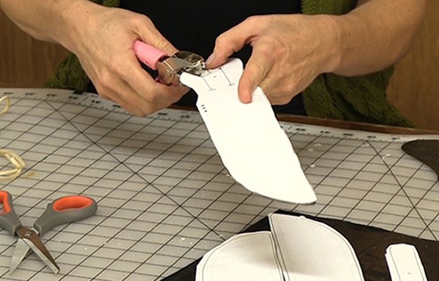 Leather working How to lace leather knife sheaths by hand 