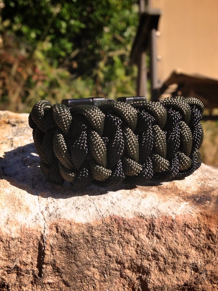 Tire Tread Paracord Bracelet | How To Make Survival Paracord Bracelets | DIY Projects | paracord bracelet 