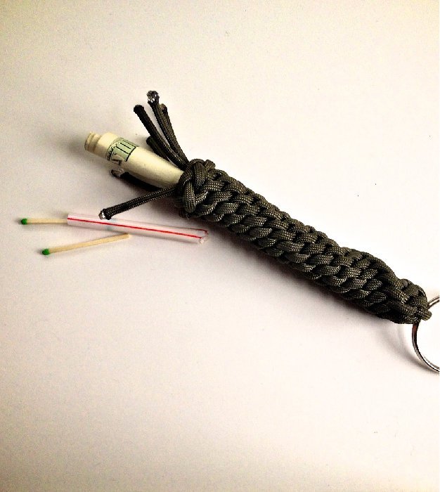 how-to-make-a-paracord-keychain-diy-projects-craft-ideas-how-to-s-for