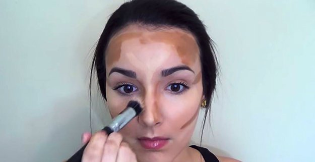 makeup-tutorials-how-to-contour-your-cheekbones-kim-kardashian-maekup-tutorial