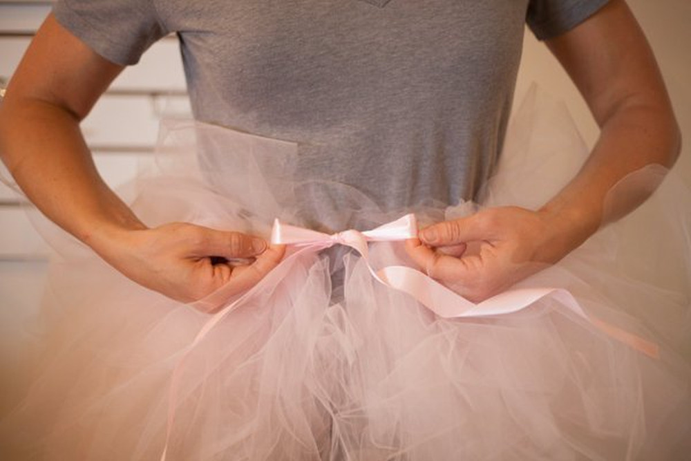 Retie your Ribbon into a Bow | How To Make A Tutu Skirt | Easy No Sew Tutorial | how to make a tutu skirt with ribbon
