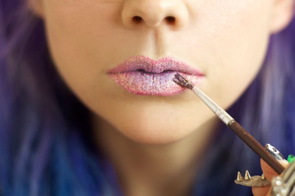 Beauty Makeup Tutorials | Easy Ombre Glitter Lip Gloss 