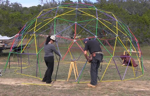 how_to_build_geodesic_dome_0 patio projects