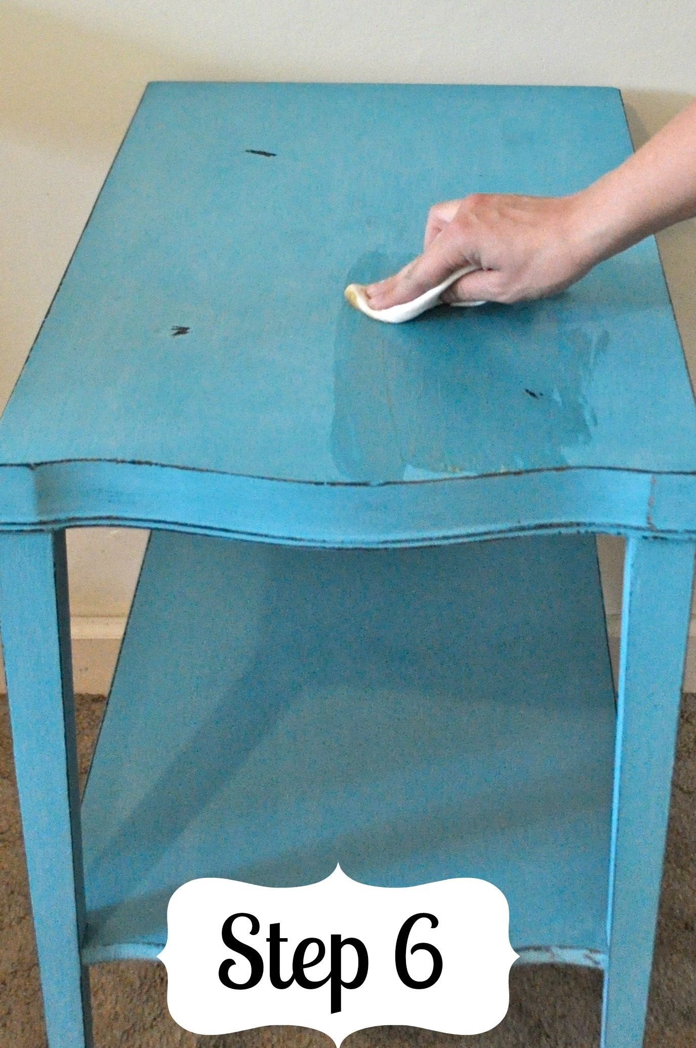 How To Distress A Table | Furniture Painting Technique