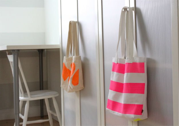 Personalized Tote Bag Tutorial | https://diyprojects.com/how-to-make-a-tote-bag-two-ways