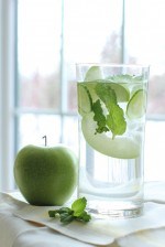 Healthy and Skinny Detox Water Recipe |