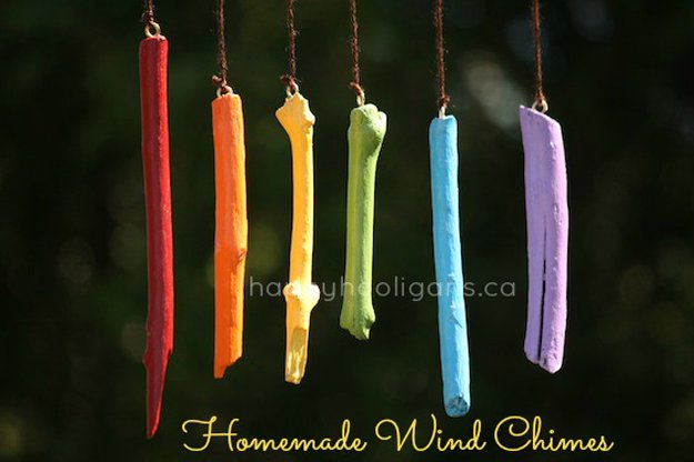 Rainbow Wind Chimes | 32 DIY Wind Chimes 