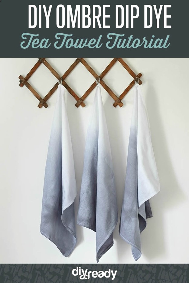 DIY Ombre Dip Dye Tea Towel | https://diyprojects.com/ombre-dip-dye-tea-towels/