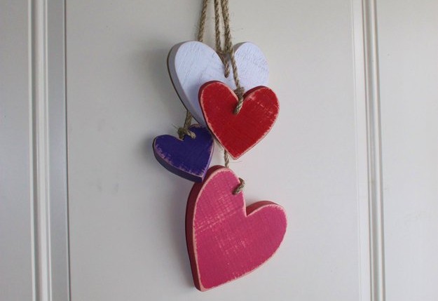 Wooden Hearts Shape Craft Hanging Tag Decoration Gift Love Card Making 