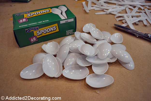 Plastic Spoons | Things to Never Throw Away 