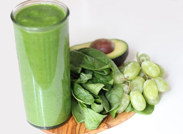 Harley Pasternak's Sweet Spinach Smoothie | Delicious Weight Loss Smoothies