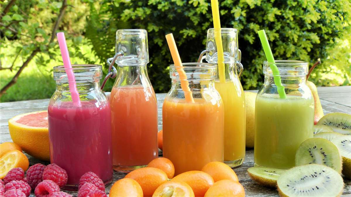 Homemade natural fruit juice | How To Detox Your Body: Detoxifying Tips, Tricks, And Recipes