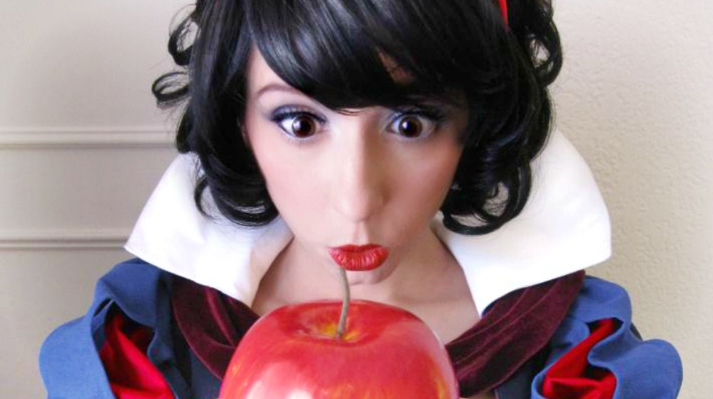 Snow White Costume Ideas For Halloween | DIY Projects