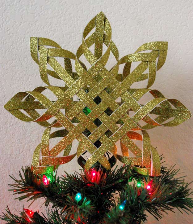 Modern Homemade Christmas Tree Topper Ideas for Small Space