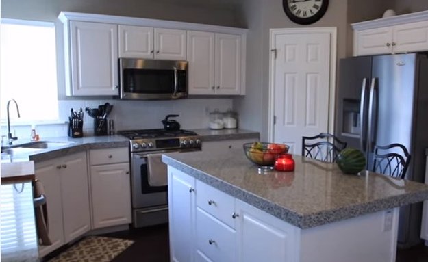 How To Paint Kitchen Cabinets White DIY Projects Craft ...