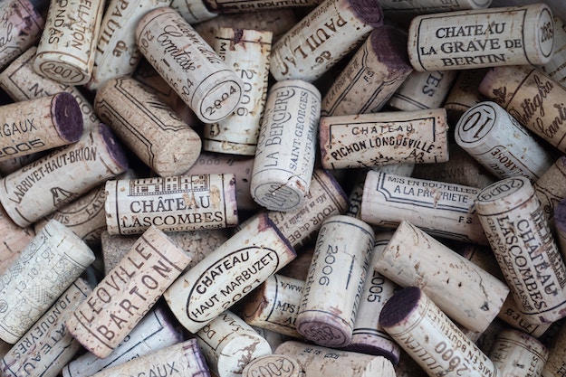 Check out 25 Impressive Ways To Reuse Wine Corks at https://diyprojects.com/reuse-wine-corks/