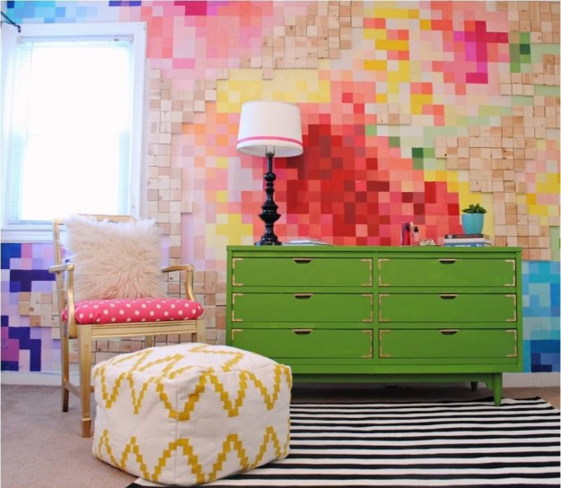 Pixelated Wall Art | DIY Wall Paint Ideas For Your Home