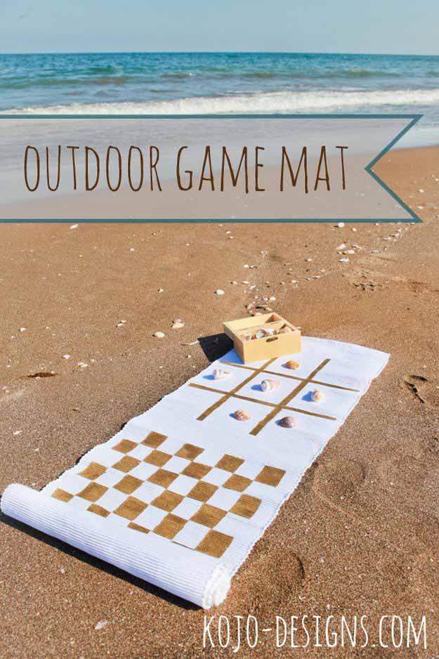 Outdoor Game Mat | DIY Outdoor Family Games | diy outdoor games