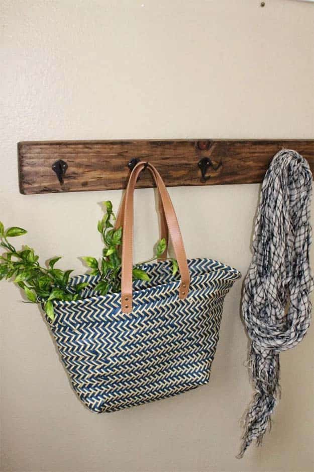 Rustic Hook Decor | Easy Woodworking Projects