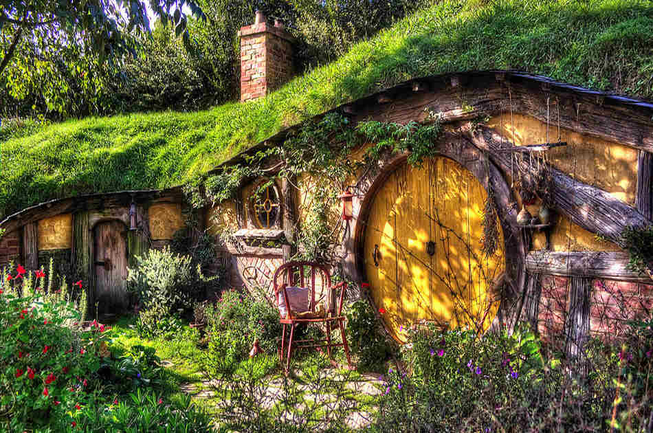 How to Build a Hobbit House DIY Projects Craft Ideas & How 