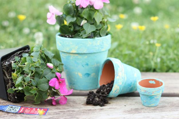painting projects | 7 Simple Hand-Painted DIY Projects You Need to Try