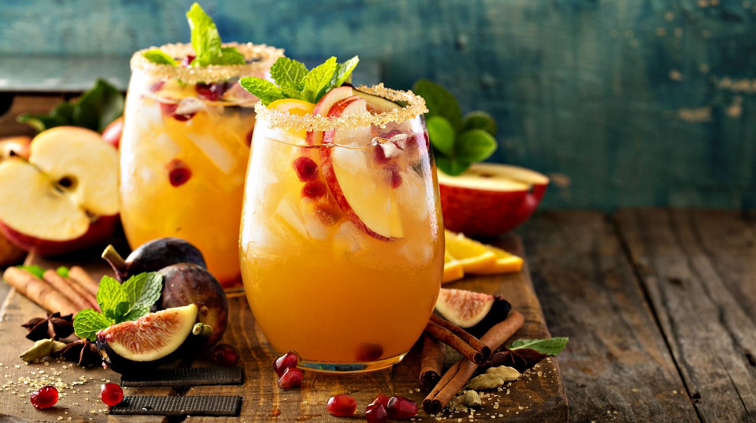 Fall sangria cocktail with spices, apple, figs and orange | Fall Cocktail Recipes To Pair With The Autumn Chill | Featured