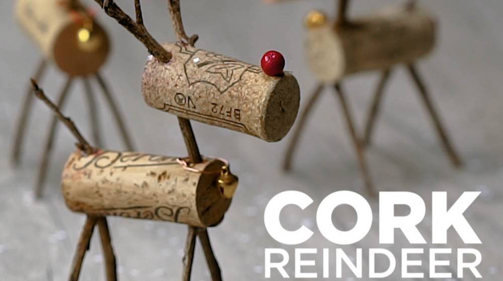 cork-reindeer-diy-christmas-decor | Featured