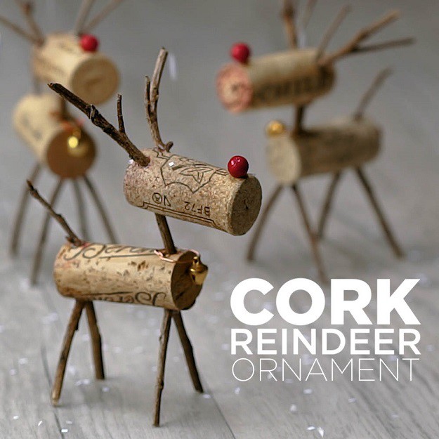DIY Wine Cork Reindeer | The Most Wonderful Christmas Decorations Of The Year 
