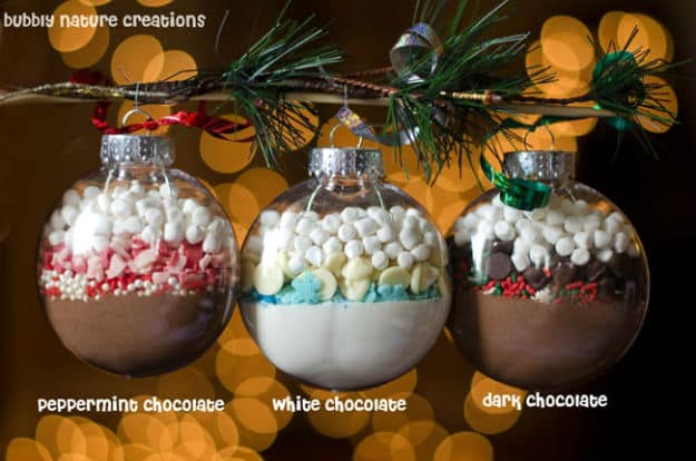 Hot Cocoa Mix DIY Ornaments | Easy DIY Christmas Ornaments For A Personalized Tree Decor