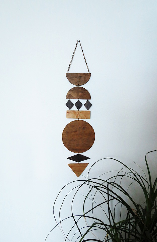 Wooden Jewelry Wall Art | Creative Wood Wall Art Ideas You Can Do On Weekends