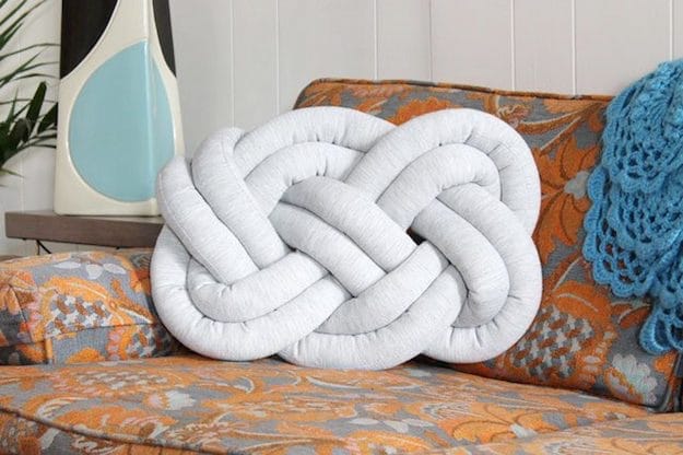Knot Pillow | Cool Crafts for Teens | DIY Projects for Teens