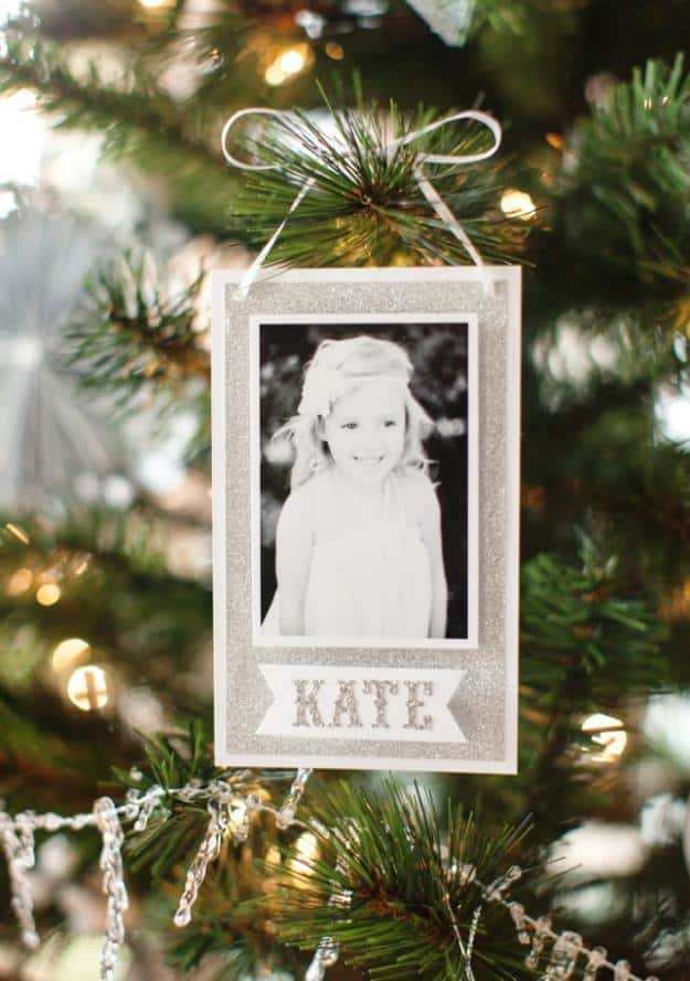 25-heartwarming-diy-photo-ornaments-to-craft-for-christmas-laptrinhx