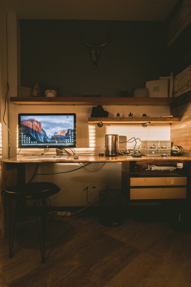 الهام بخش DIY Office Home را در https://diyprojects.com/diy-home-office-inspiration/ ببینید