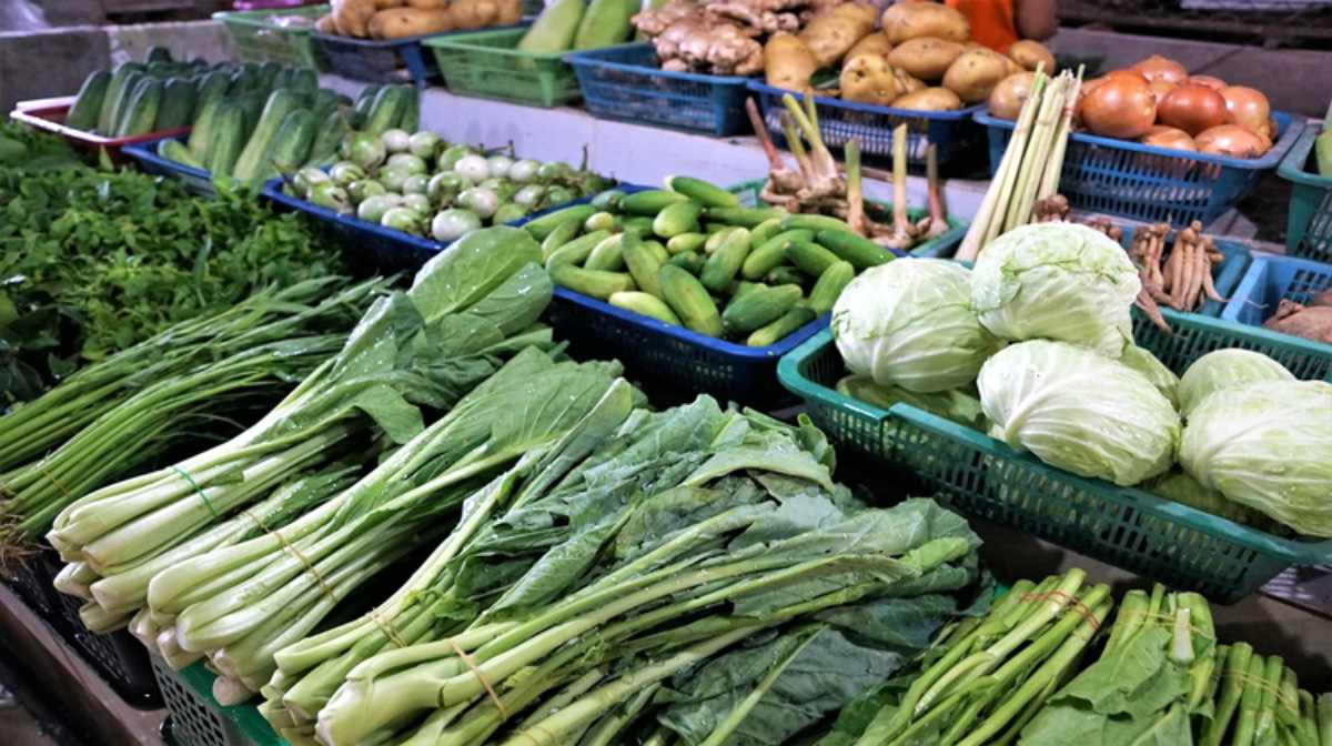 Vegetables in the market | Things To Never Throw Away For DIY Junkies [2nd Edition]