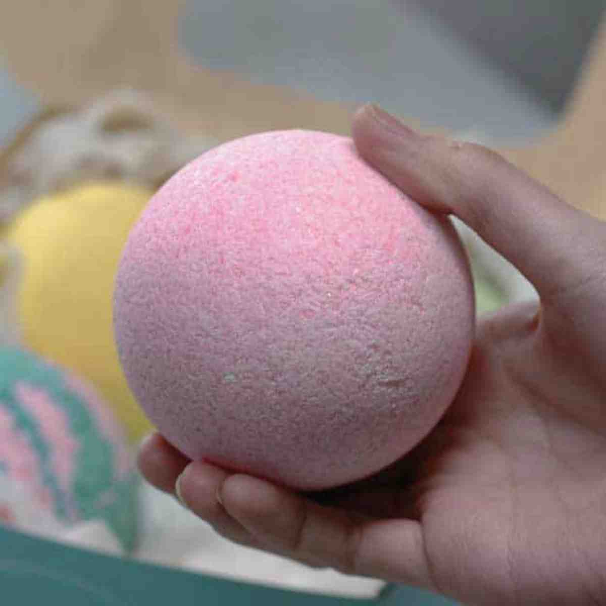 Pink Bath Bomb | DIY Bath Bombs For A More Bubbly and Lively Bath Experience 