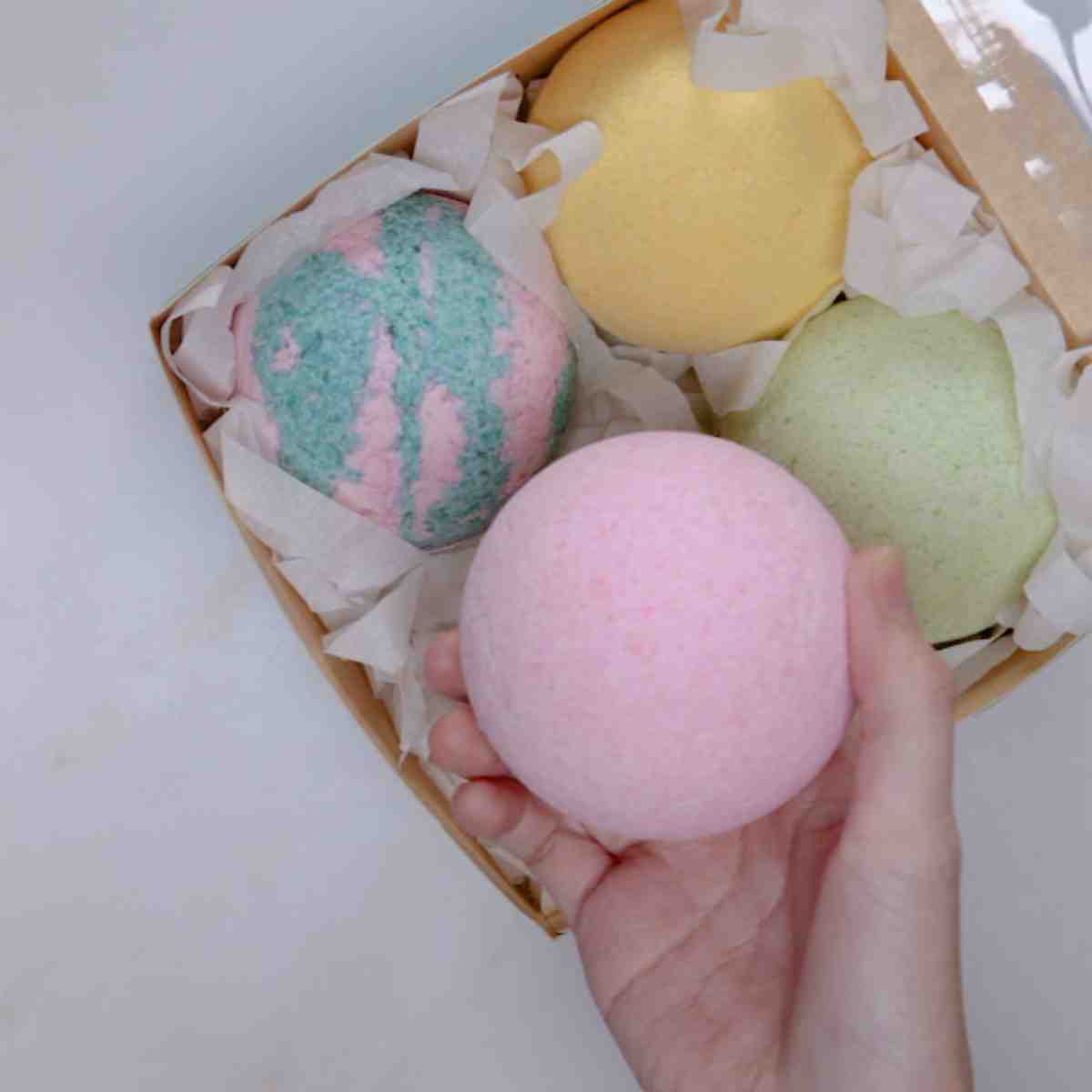Holding Bath Bombs | DIY Bath Bombs For A More Bubbly and Lively Bath Experience 
