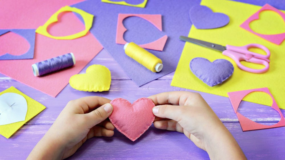 Child made valentine heart from felt | Valentine Crafts For Kids To Make | easy‌ ‌valentine's‌ ‌day‌ ‌crafts‌ ‌for‌ ‌kids‌ ‌| Featured