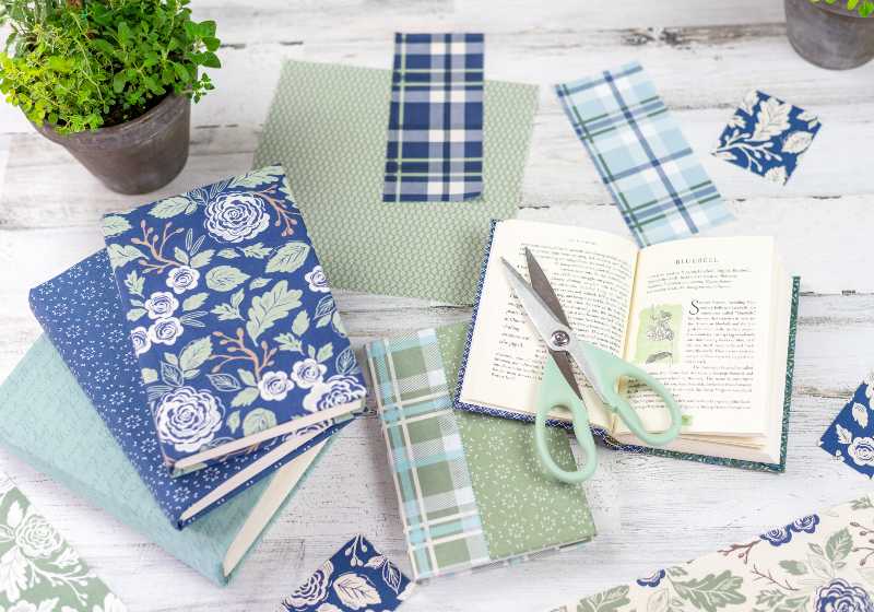 Making homemade gardening journals using botanical fabric prints to cover books | Custom Book Covers