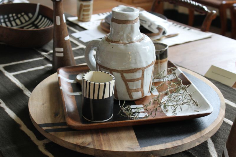 handmade-jug-mugs-rest-on-lazy | 800+ DIY Organization Ideas For A Clutter-Free Life