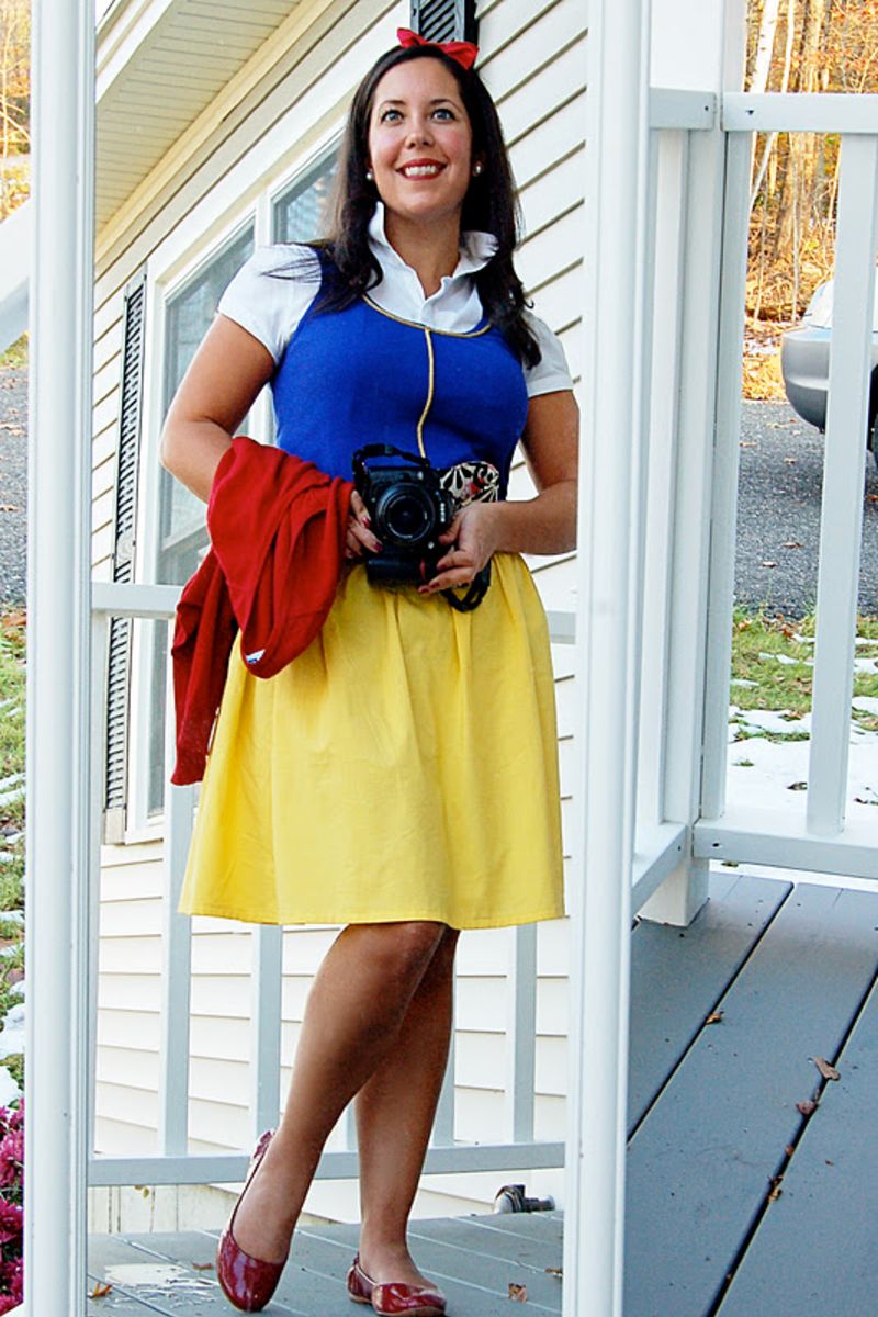 Logically Come up with Excrement Snow White Costume Ideas For Halloween | DIY Projects