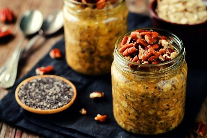 Pumpkin-Chia-seeds-overnight-oats-with-pecans | light desserts for thanksgiving