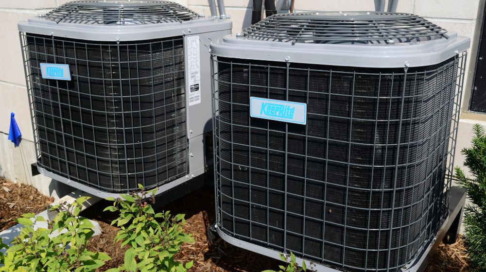 Air Conditioner | AC Repair: XX Common Problems and How To Fix Them To Beat The Summer Heat | Featured