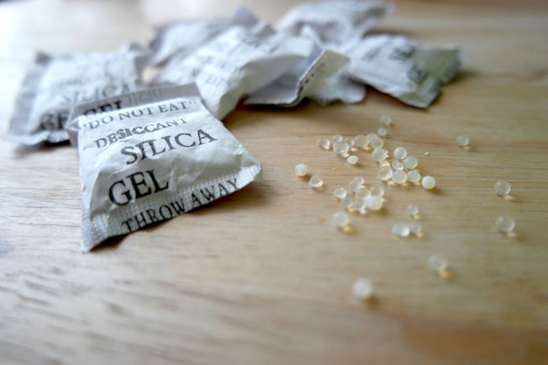 Silica Gel | Clever Car Hacks To Help Keep Your Car Clean