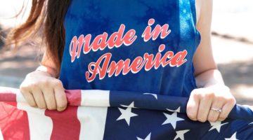 Patriotic Shirt | DIY 4th Of July Shirts You Can Make For Your Family | diy fourth of july shirt | Featured