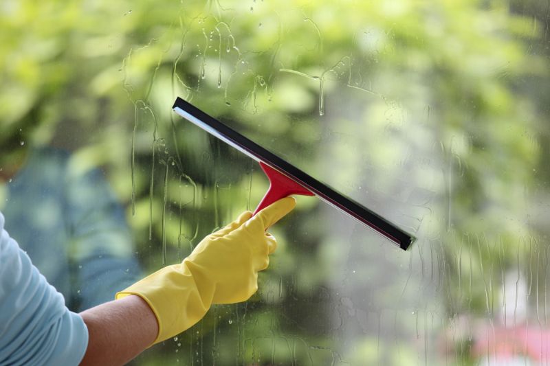 cleaning-windows | natural cleaning products brands