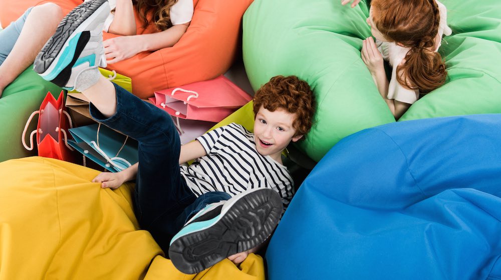 kids on bean bags | making a beanbag chair | DIY Kids Bean Bag Chairs | Step By Step Guide | featured