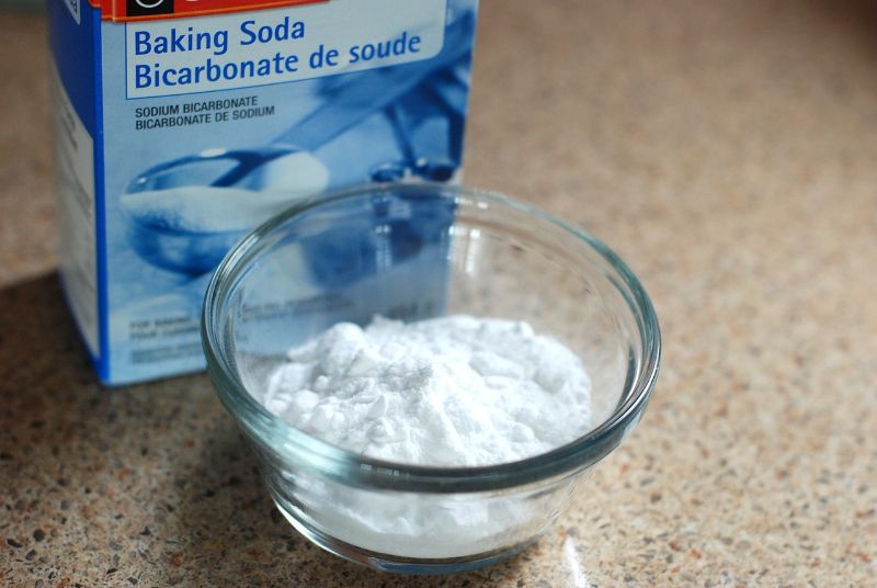 baking-soda-box-white-powder | homemade de icer