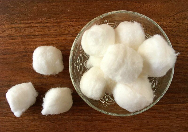cotton-wool-balls-glass-bowl-on-1063513307 | fire starters