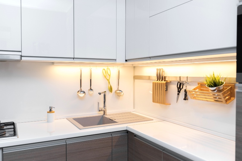 White Gloss Kitchen Interior Worktop | DIY Countertops